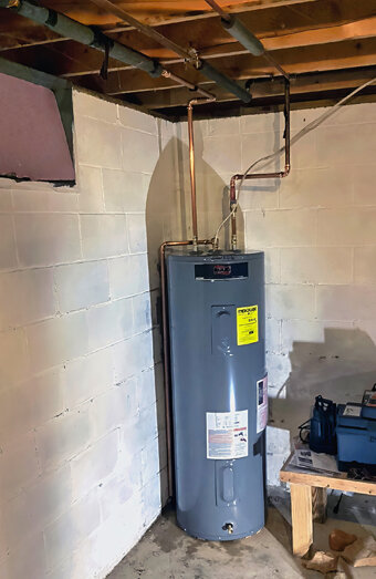 https://wangarahotwater.com.au/uploads/2025/06/electric-hot-water-system-51533.jpg