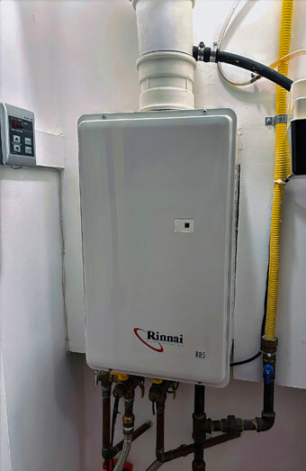 https://wangarahotwater.com.au/uploads/2025/06/hot-water-87450.jpg