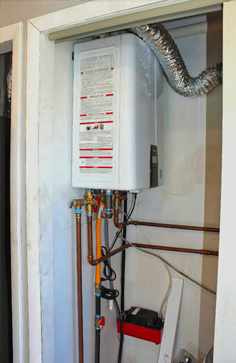 https://wangarahotwater.com.au/uploads/2025/06/instant-hot-water-systems-43926.jpg
