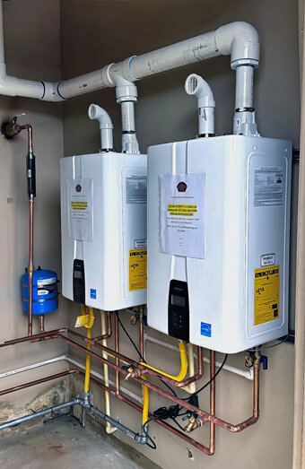 https://wangarahotwater.com.au/uploads/2025/06/thermostatic-water-systems-21158.jpg